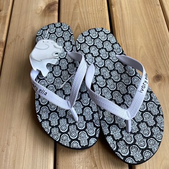 Ivory Ella Thong Sandals - Picture 6 of 6